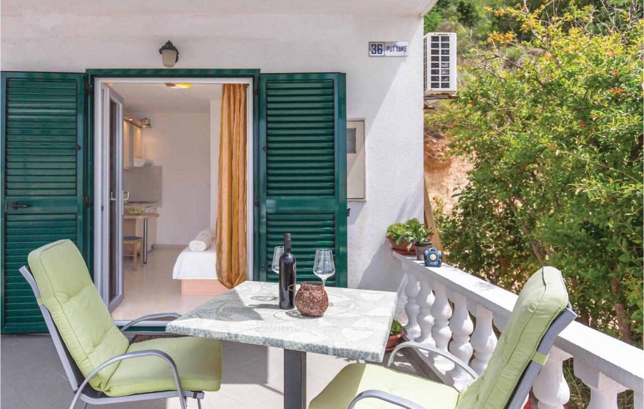 Lovely Apartment In Brela With House Sea View Exteriér fotografie